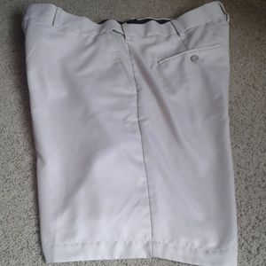 Men's Lt beige shorts